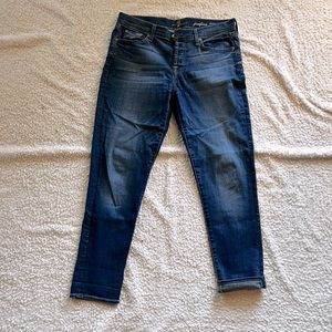 7 for all Mankind Josefina skinny boyfriend jeans; size 28; great condition!